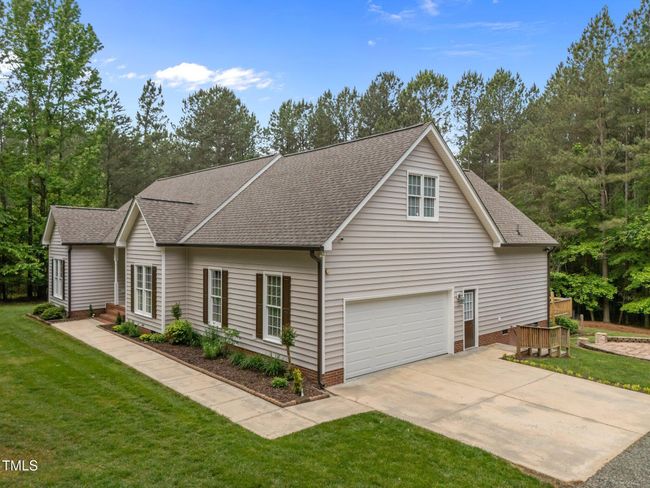 2 car garage | Image 51