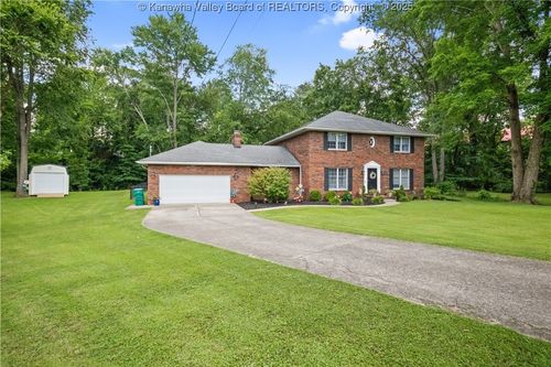 407 Beechwood Est, Scott Depot, WV, 25560-9726 | Card Image