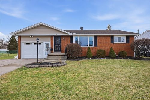 89 Steiner Ave, West Seneca, NY, 14224-1228 | Card Image