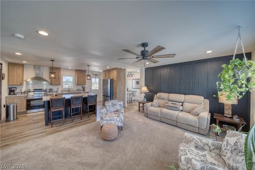1380 Lanette Cir, Pahrump, NV, 89060-3237 | Card Image