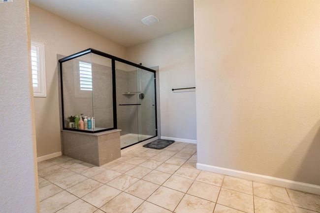 2650 Adams Ln, House other with 3 bedrooms, 2 bathrooms and 2 parking in Manteca CA | Image 18