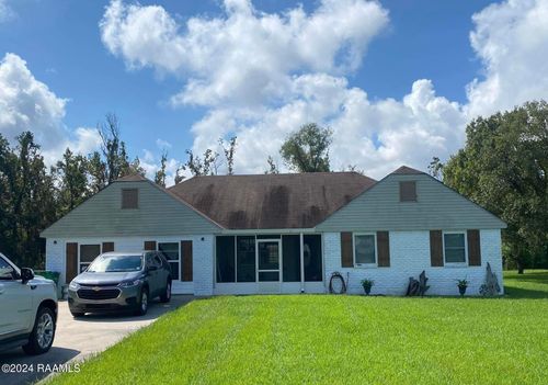177 Country Village Dr, Morgan City, LA, 70380-7629 | Card Image