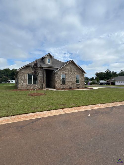 104 Hunts Landing Dr, Kathleen, GA, 31047-4195 | Card Image