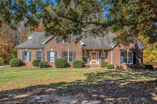 8105 Summit Springs Ct, Browns Summit, NC, 27214-9012 | Card Image