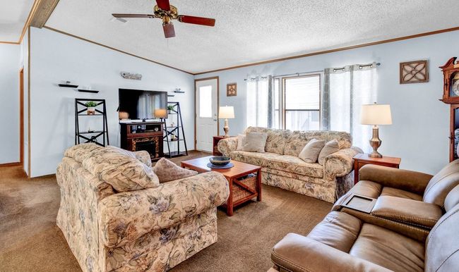 449 Egret Cir, House other with 2 bedrooms, 2 bathrooms and null parking in Barefoot Bay FL | Image 11