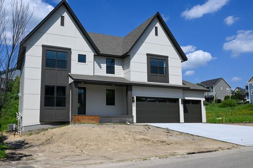 5260 Polaris Ln N, Plymouth, MN, 55446-3798 | Card Image