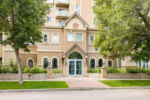 509-1507 Centre A Street Ne, Calgary, AB, T2E2Z8 | Card Image