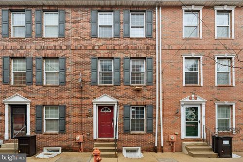 2668 Tilton St, PHILADELPHIA, PA, 19125-4017 | Card Image
