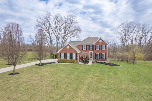 7476 Waterway Dr, Waynesville, OH, 45068-8233 | Card Image