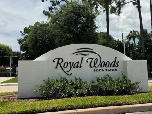 504-22129 Majestic Woods Way, Boca Raton, FL, 33428-4545 | Card Image