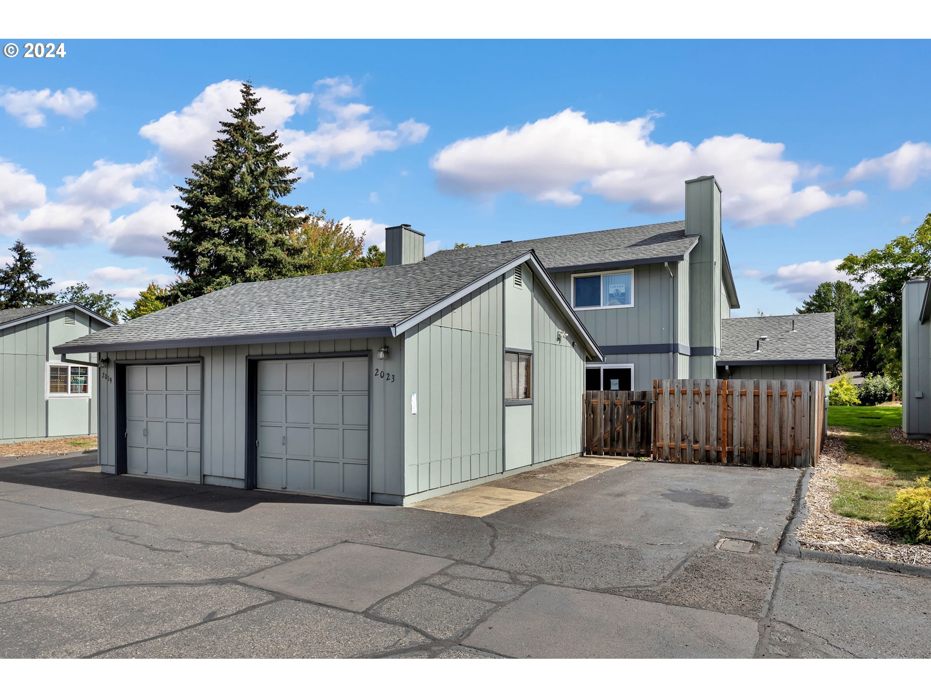 Quail Cir, Hillsboro, OR 97123