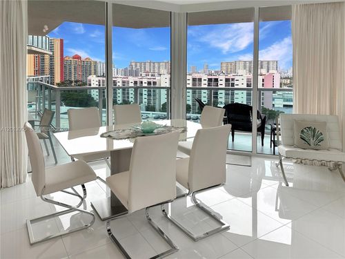 31001-250 Sunny Isles Blvd, Sunny Isles Beach, FL, 33160-4661 | Card Image
