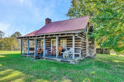 1155 Gaston Rd, Vinton, VA, 24179-1036 | Card Image