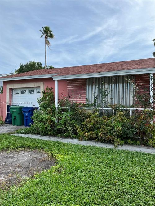 13258 Sw 256th Ter, Homestead, FL, 33032-6837 | Card Image