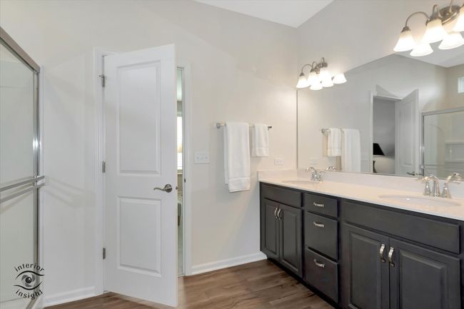 FULL BATHROOM WITH WALK IN SHOWER | Image 14