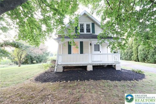 4283 W Saucon Valley Rd, Coopersburg, PA, 18036-9342 | Card Image