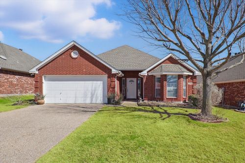 43-1116 Cresthill Dr, Cedar Hill, TX, 75104-5475 | Card Image