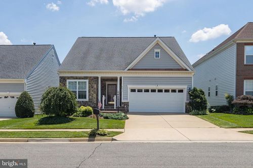 6037 Calumet Ct, GAINESVILLE, VA, 20155-6678 | Card Image