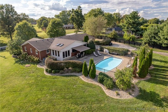 5142 Scottsville Rd, Home with 3 bedrooms, 3 bathrooms and null parking in Floyds Knobs IN | Image 58