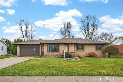 4172 Blackfoot Dr Sw, Grandville, MI, 49418-1723 | Card Image