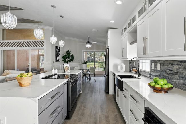 7131 Trentino Way, House other with 3 bedrooms, 2 bathrooms and null parking in Boynton Beach FL | Image 5