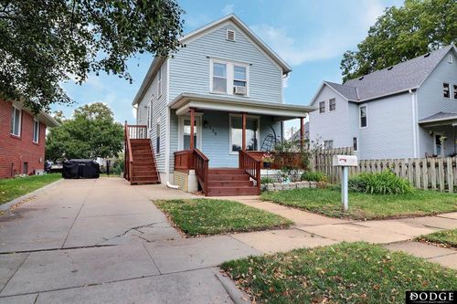 130 W 11th St, Fremont, NE, 68025-4114 | Card Image