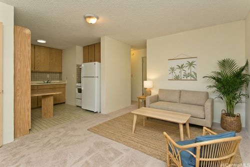 109-1036 Green St, Honolulu, HI, 96822-3661 | Card Image