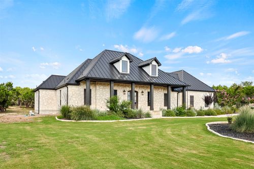 1687 Noble Trl, Canyon Lake, TX, 78133-0052 | Card Image