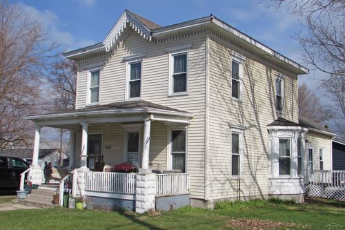 307 N Line St, Chesaning, MI, 48616-1129 | Card Image