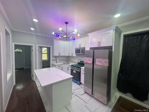 1245 Lynne St, North Baldwin, NY, 11510-1229 | Card Image