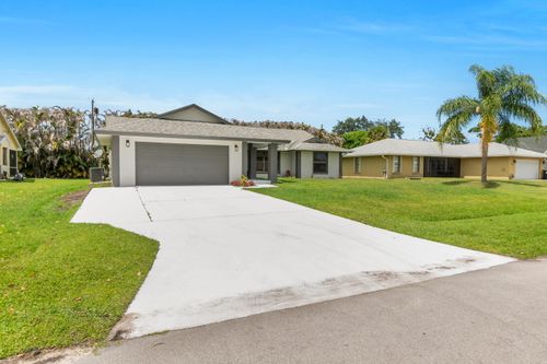 731 Se Majestic Terrace, Port St. Lucie, FL, 34983 | Card Image
