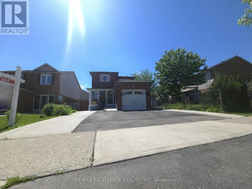 6 Stalbridge Avenue, Brampton (Fletcher's Creek South), ON, L6Y4H1 | Card Image