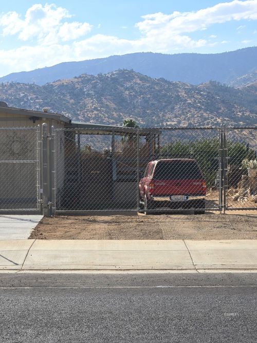 3106 Erskine Creek Rd, Lake Isabella, CA, 93240-8605 | Card Image