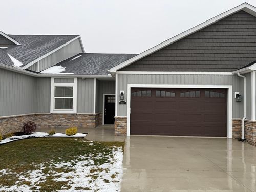 211 E Bridge Road, Northwood, OH, 43619 | Card Image