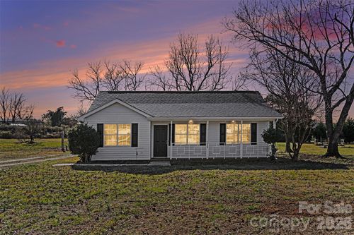 5009 Hampton Meadows Rd, Monroe, NC, 28110-9351 | Card Image
