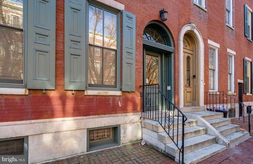 301-1708 Wallace St, PHILADELPHIA, PA, 19130-3375 | Card Image