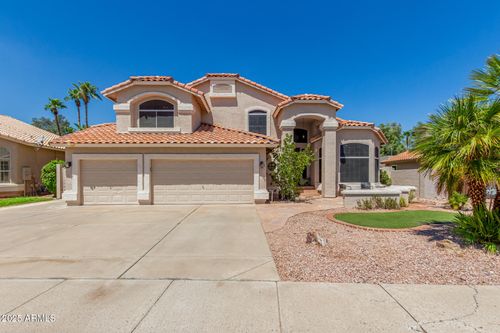 7826 W Kerry Ln, Glendale, AZ, 85308-6121 | Card Image