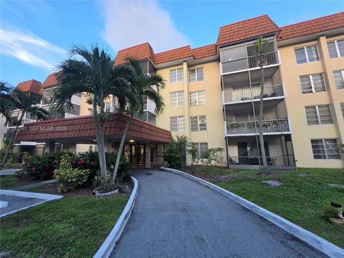 311-4170 Inverrary Dr, Lauderhill, FL, 33319-4507 | Card Image