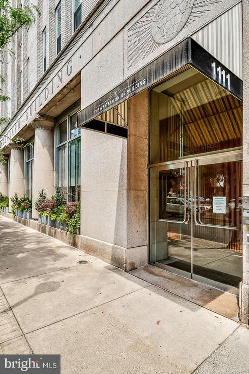 7f-1101 Locust St, PHILADELPHIA, PA, 19107-5519 | Card Image