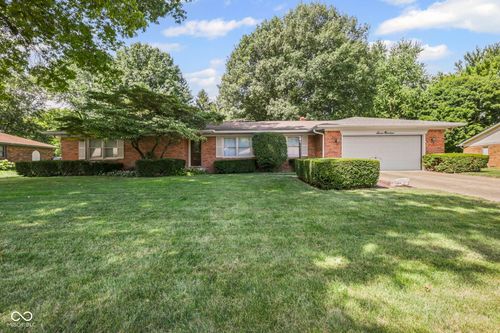 700 Ridge Rd, Greenwood, IN, 46142-7360 | Card Image