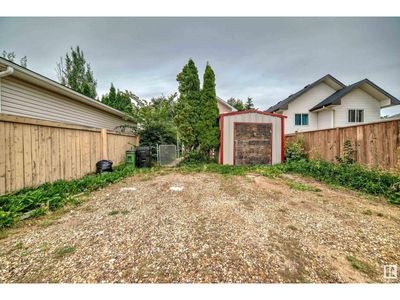 3823 23 St Nw, House other with 4 bedrooms, 3 bathrooms and null parking in Edmonton AB | Image 3