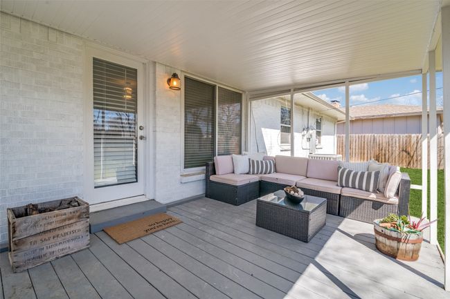 13660 Purple Sage Rd, House other with 3 bedrooms, 2 bathrooms and null parking in Dallas TX | Image 33