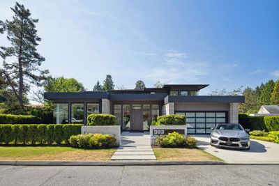 983 Tudor Ave, House other with 4 bedrooms, 5 bathrooms and 4 parking in North Vancouver BC | Image 1