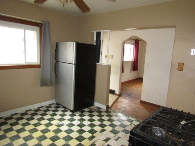302 Euclid Ave, House other with 3 bedrooms, 2 bathrooms and 1 parking in Glassport PA | Image 13