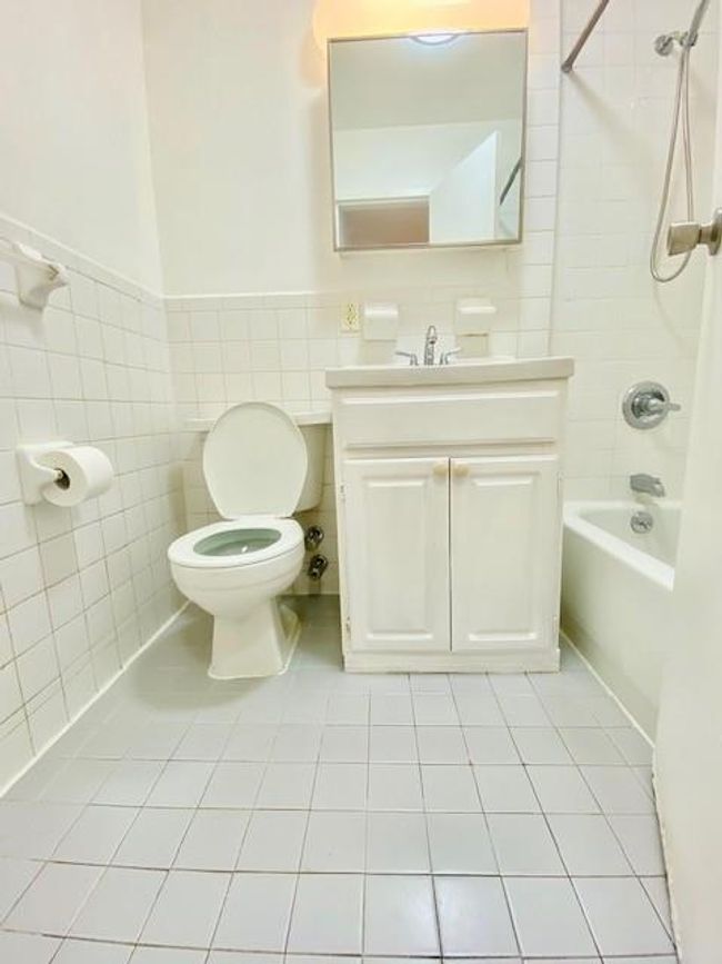 APT-2E - 525 W 134 Th St, Home with 3 bedrooms, 1 bathrooms and null parking in New York NY | Image 13