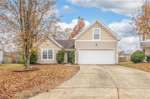 1051 Bexley Ct, High Point, NC, 27262-8082 | Card Image