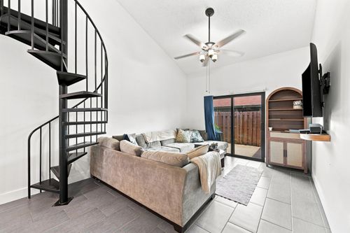 2016 Sw 82nd Ave, Davie, FL, 33324-5407 | Card Image