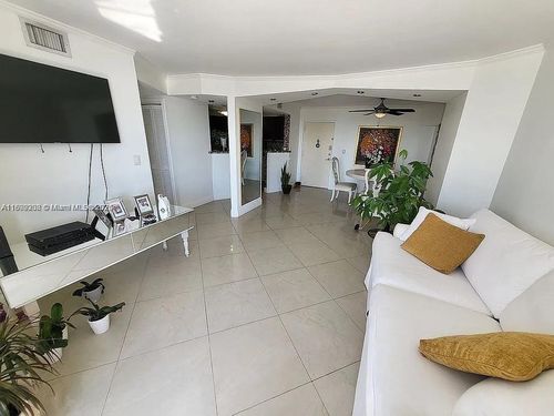 apt-416-7300 Wayne Ave, Miami Beach, FL, 33141-2546 | Card Image