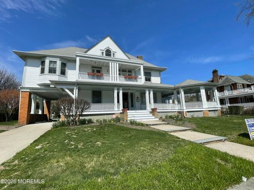 211 Cedar Ave, Allenhurst, NJ, 07711-1105 | Card Image