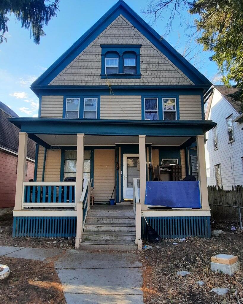 Palmer St, Milwaukee, WI 53212